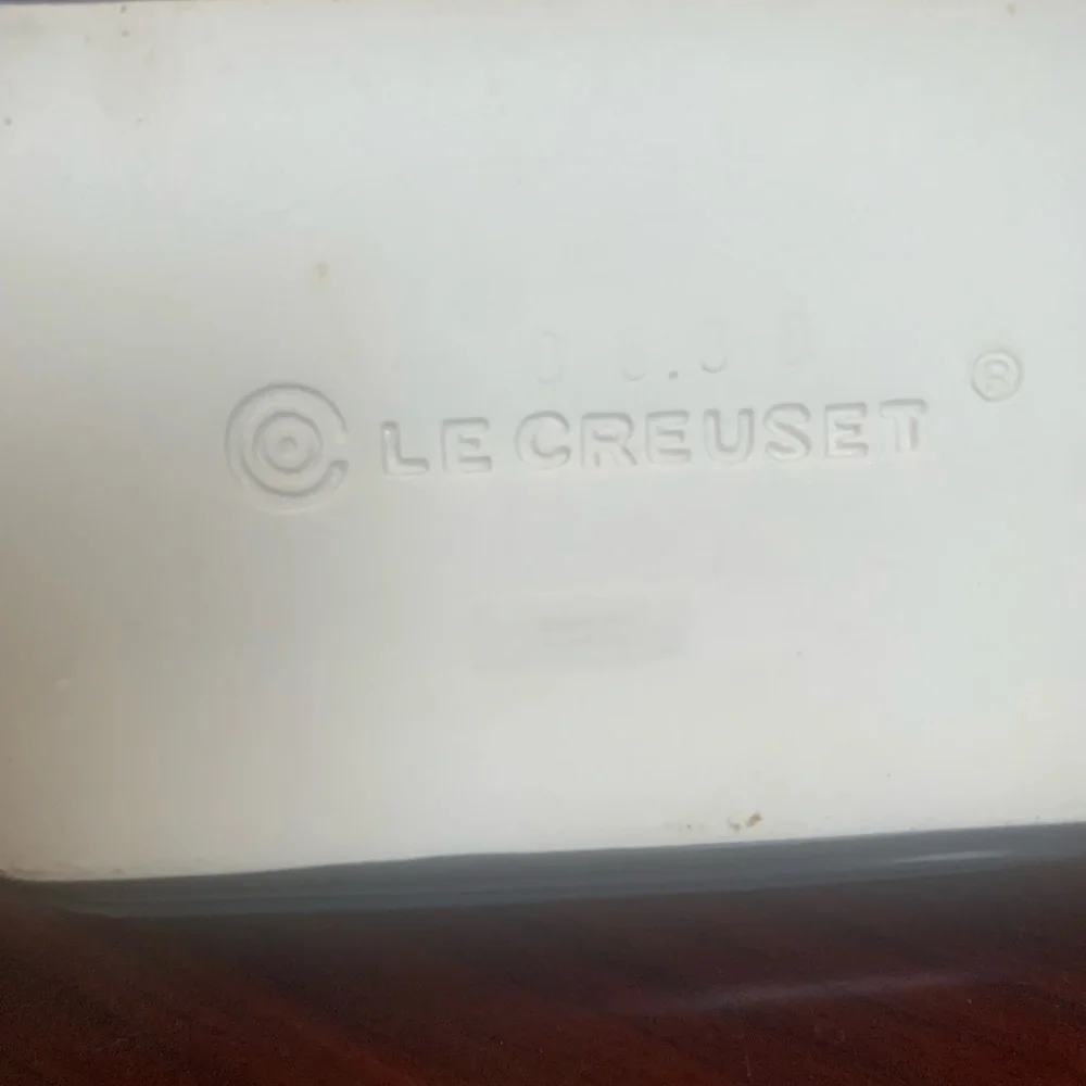 Le Creuset gray  and Cream Baking Dish 5x7” mini rectangular - Picture 3 of 3